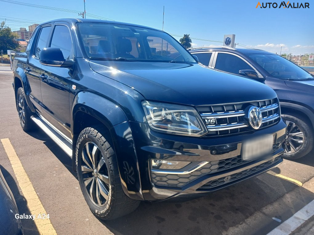 VOLKSWAGEN AMAROK 3.0 V6 TDI HIGHLINE CD DIESEL 4MOTION AUTOMATICO