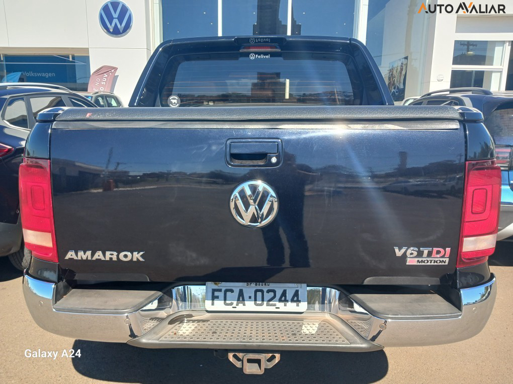 VOLKSWAGEN AMAROK 3.0 V6 TDI HIGHLINE CD DIESEL 4MOTION AUTOMATICO