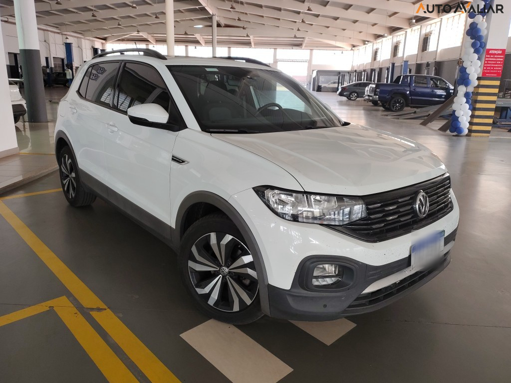 VOLKSWAGEN T-CROSS 1.0 200 TSI TOTAL FLEX COMFORTLINE AUTOMÁTICO
