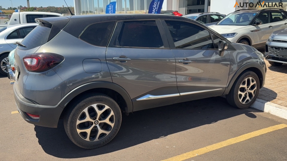 RENAULT CAPTUR 1.6 16V SCE FLEX LIFE X-TRONIC