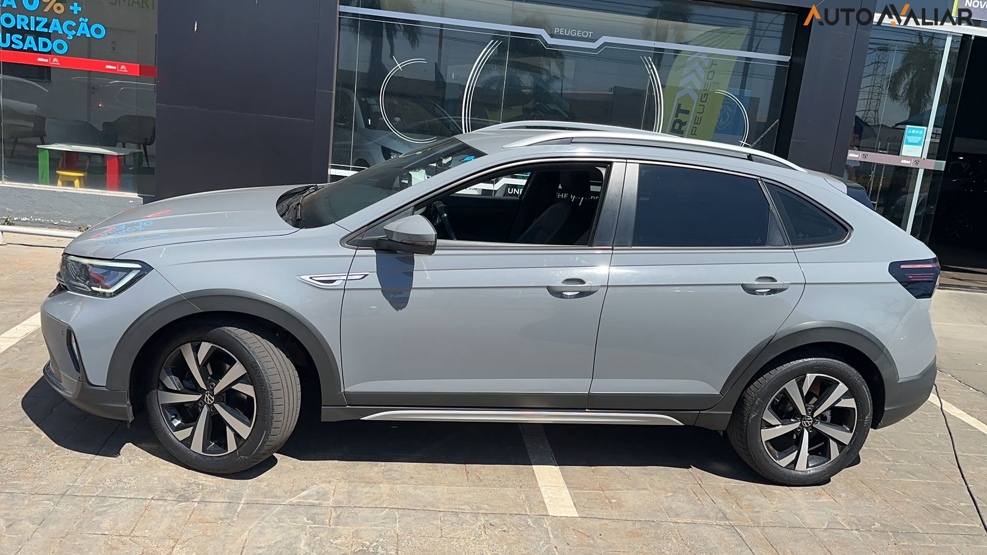 VOLKSWAGEN NIVUS 1.0 200 TSI TOTAL FLEX HIGHLINE AUTOMÁTICO