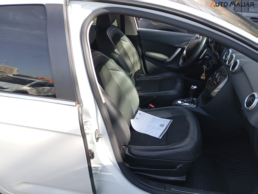 CITROEN C3 1.6 EXCLUSIVE 16V FLEX 4P AUTOMATICO