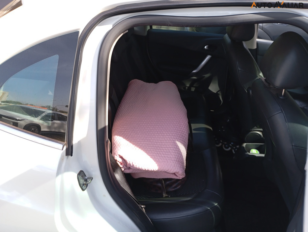 CITROEN C3 1.6 EXCLUSIVE 16V FLEX 4P AUTOMATICO
