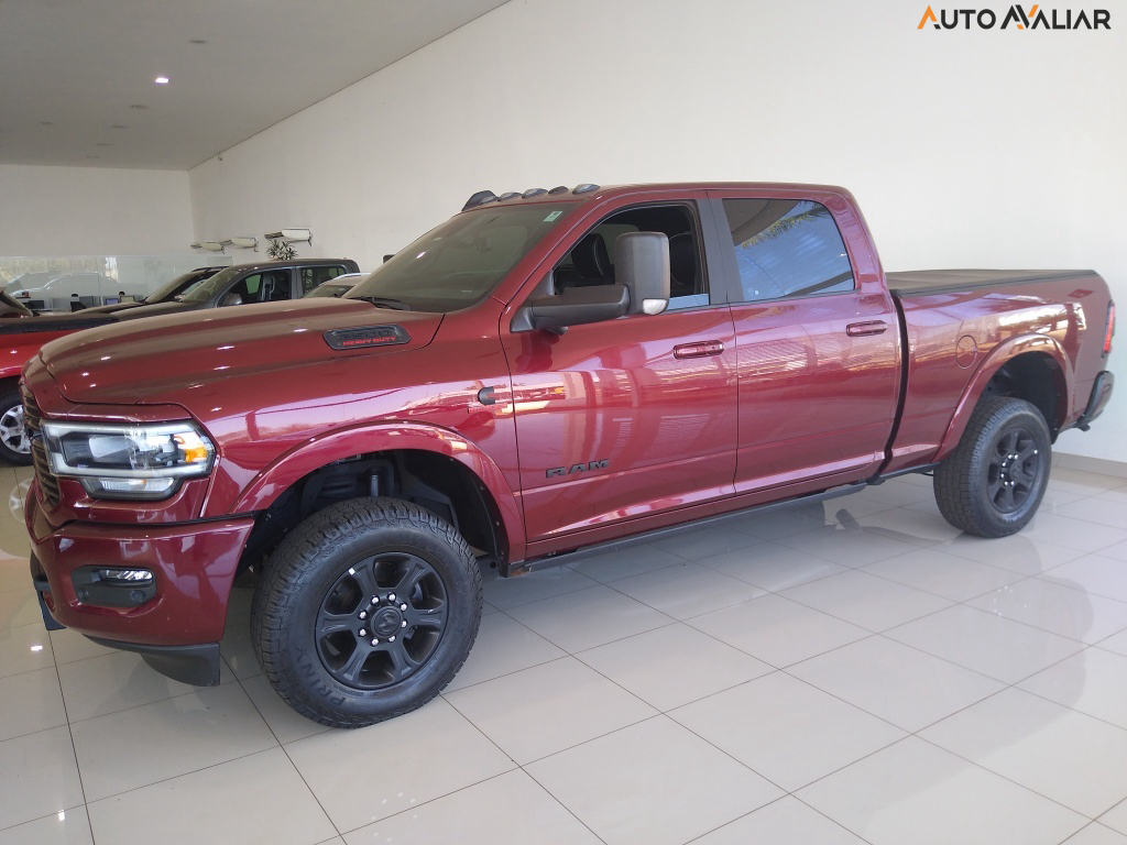 DODGE RAM 6.7 2500 LARAMIE 4X4 CD I6 TURBO DIESEL 4P AUTOMÁTICO