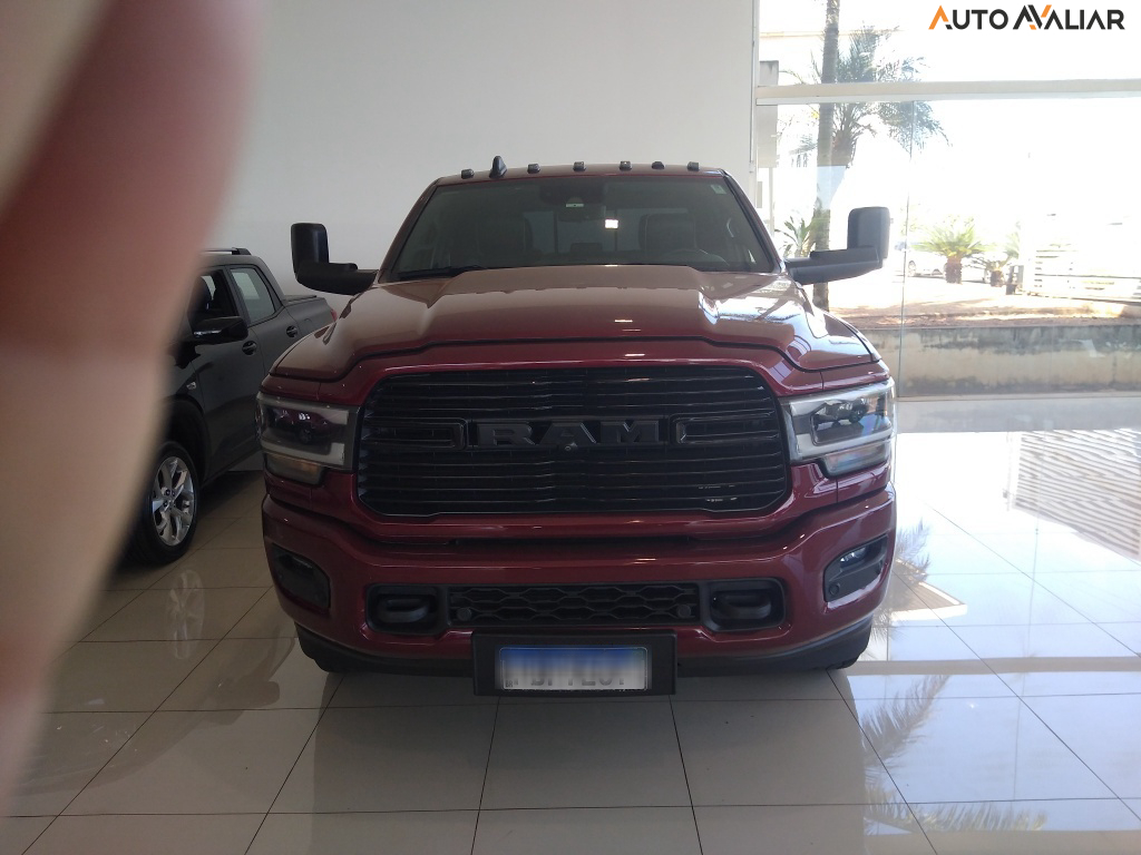 DODGE RAM 6.7 2500 LARAMIE 4X4 CD I6 TURBO DIESEL 4P AUTOMÁTICO