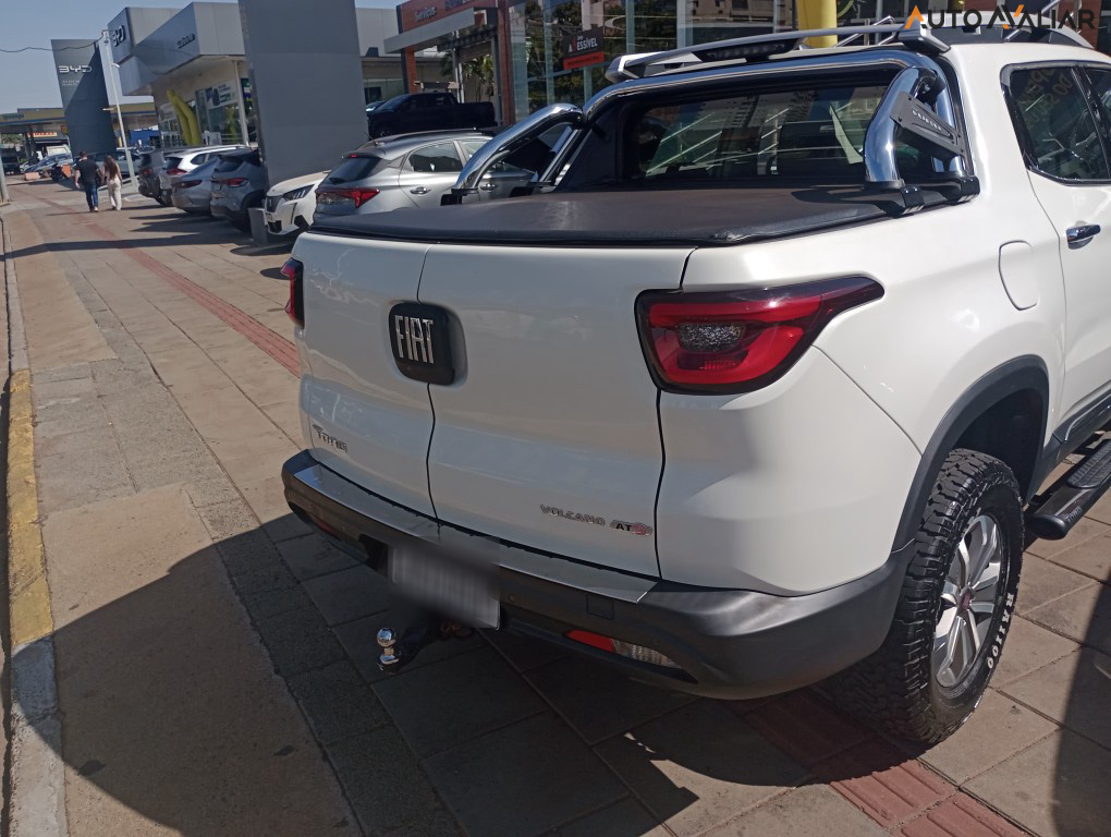 FIAT TORO 2.0 16V TURBO DIESEL VOLCANO 4WD AT9