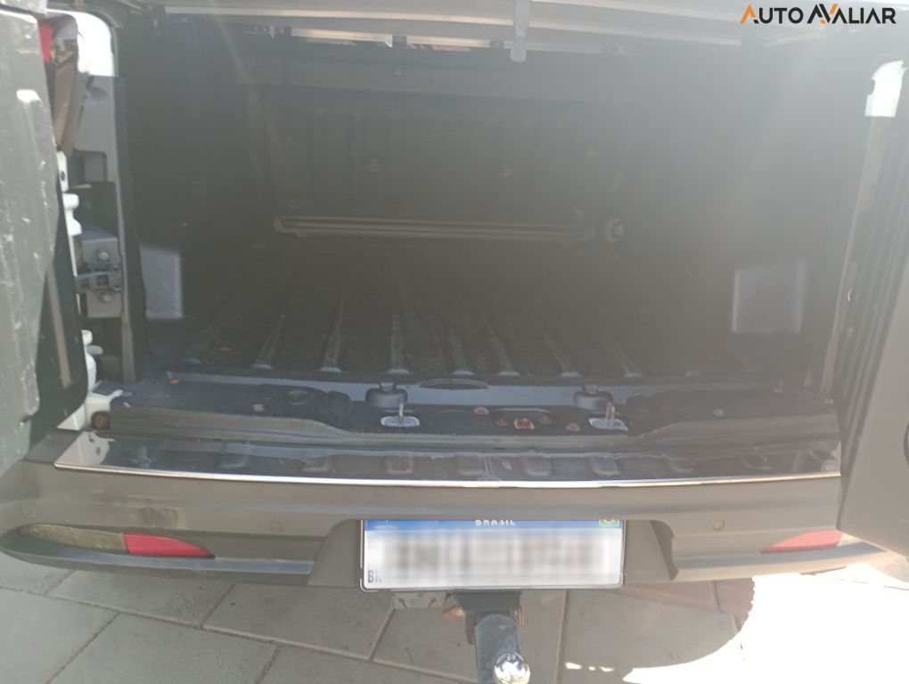 FIAT TORO 2.0 16V TURBO DIESEL VOLCANO 4WD AT9