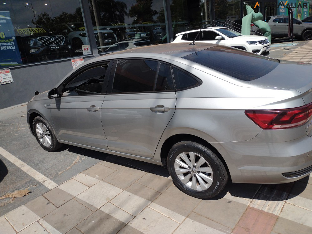 VOLKSWAGEN VIRTUS 1.0 200 TSI COMFORTLINE AUTOMÁTICO