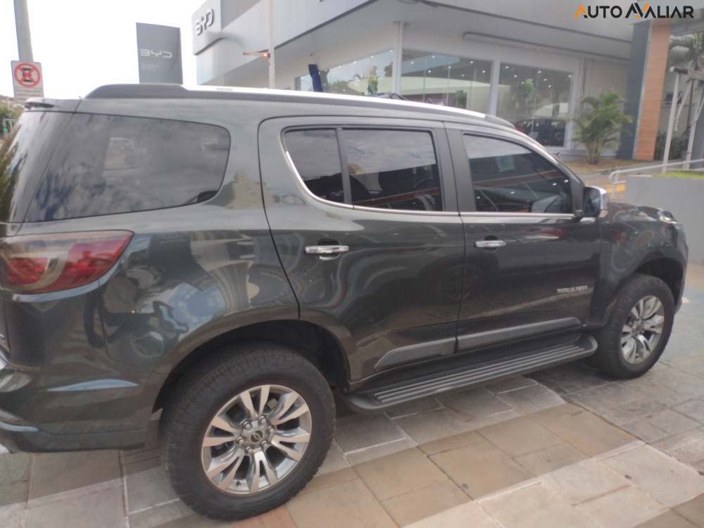 CHEVROLET TRAILBLAZER 2.8 LTZ 4X4 16V TURBO DIESEL 4P AUTOMATICO