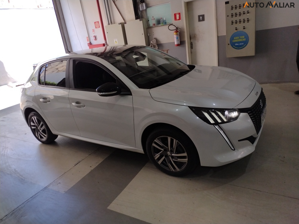 PEUGEOT 208 1.6 16V FLEX GRIFFE AT6