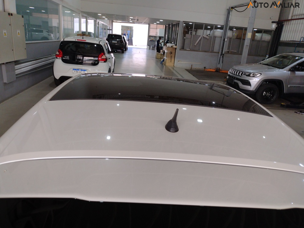 PEUGEOT 208 1.6 16V FLEX GRIFFE AT6