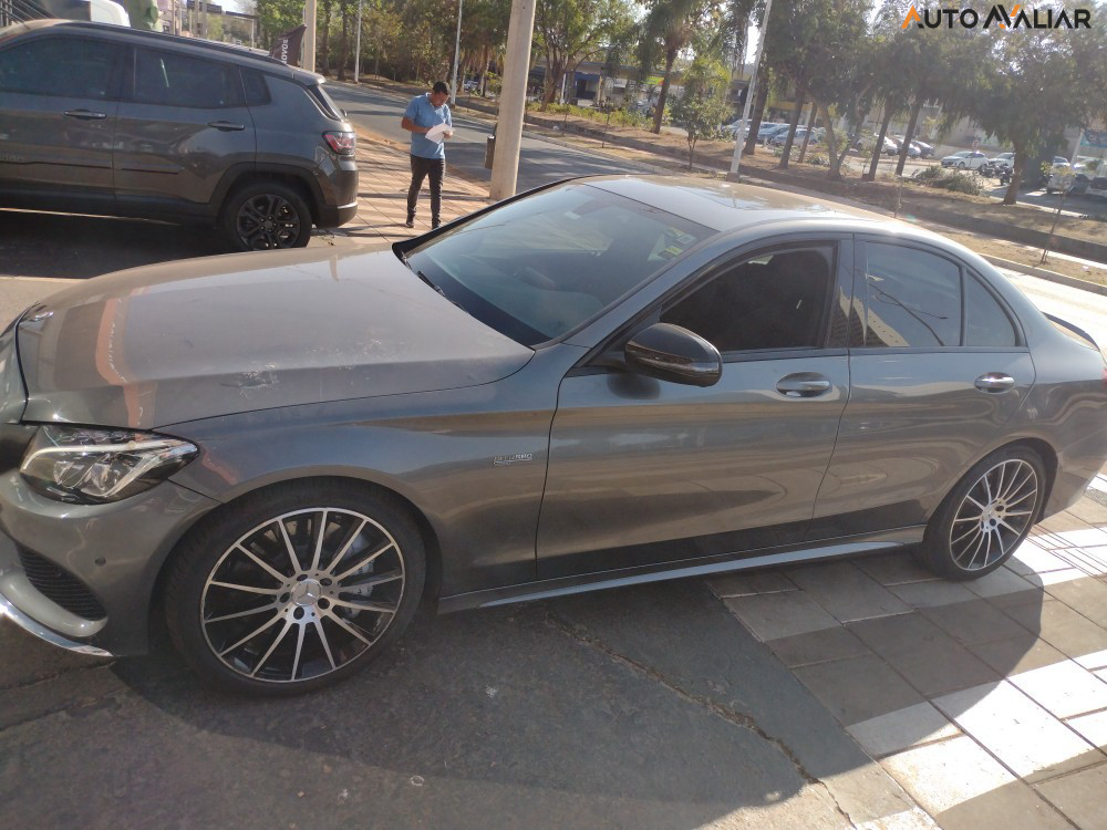 MERCEDES-BENZ C 43 AMG 3.0 V6 GASOLINA 4MATIC 9G-TRONIC