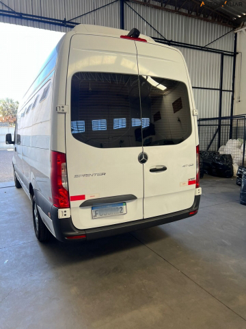 MERCEDES-BENZ SPRINTER SPRINTER 417 F. VIDRADO L.T.A. DIE. (E6)