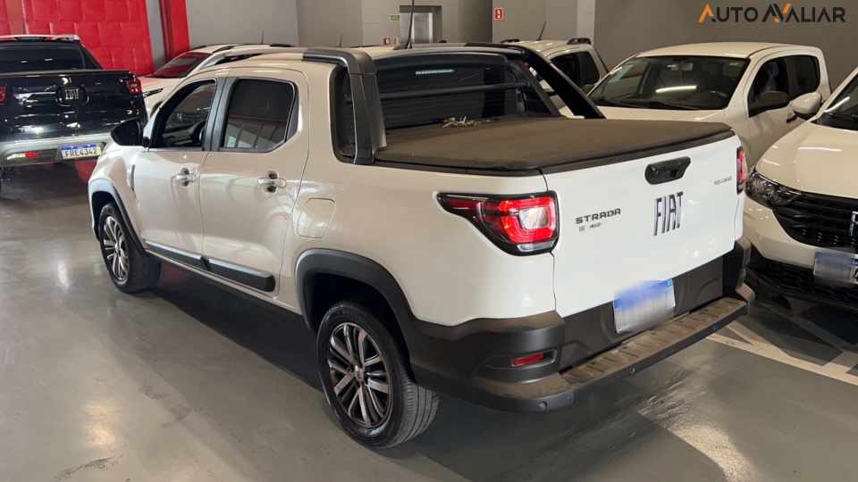 FIAT STRADA VOLCANO 1.3 FLEX 8V CD