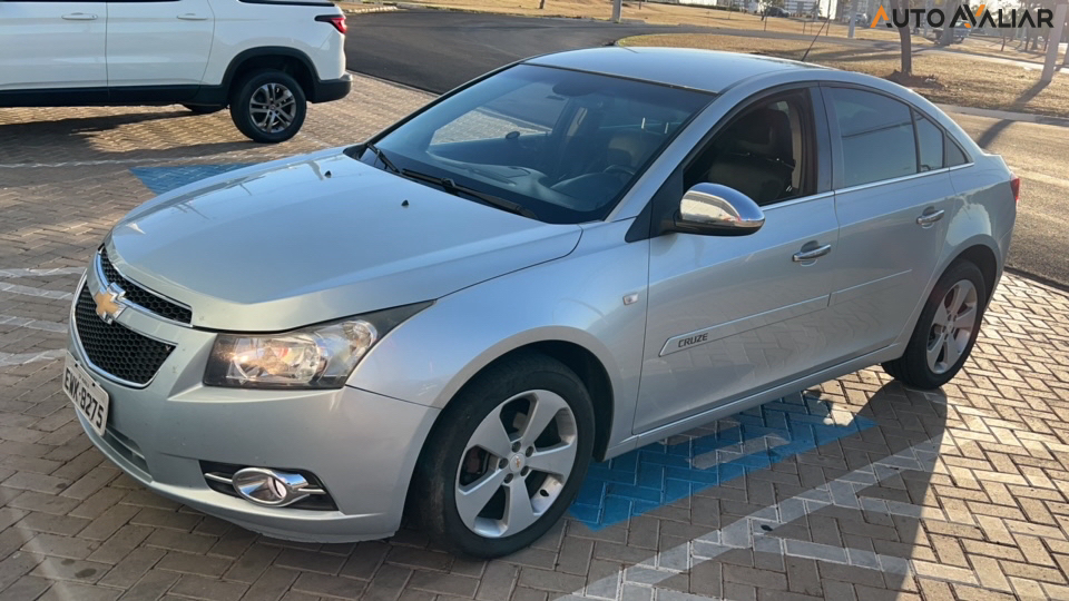 CHEVROLET CRUZE 1.8 LT 16V FLEX 4P AUTOMATICO