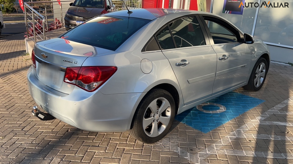 CHEVROLET CRUZE 1.8 LT 16V FLEX 4P AUTOMATICO