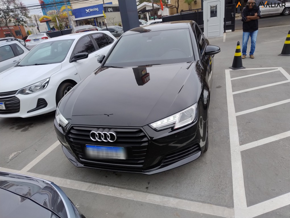 AUDI A4 2.0 TFSI AMBIENTE GASOLINA 4P S TRONIC