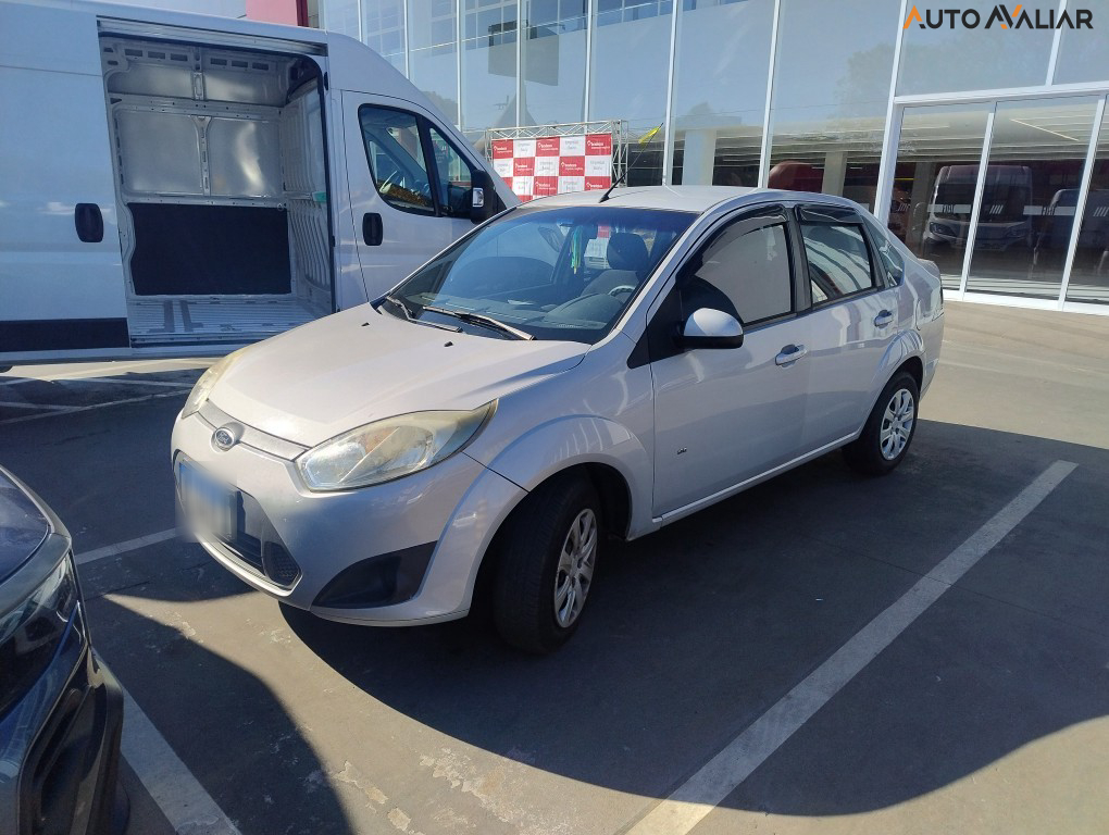 FORD FIESTA 1.6 ROCAM SEDAN 8V FLEX 4P MANUAL