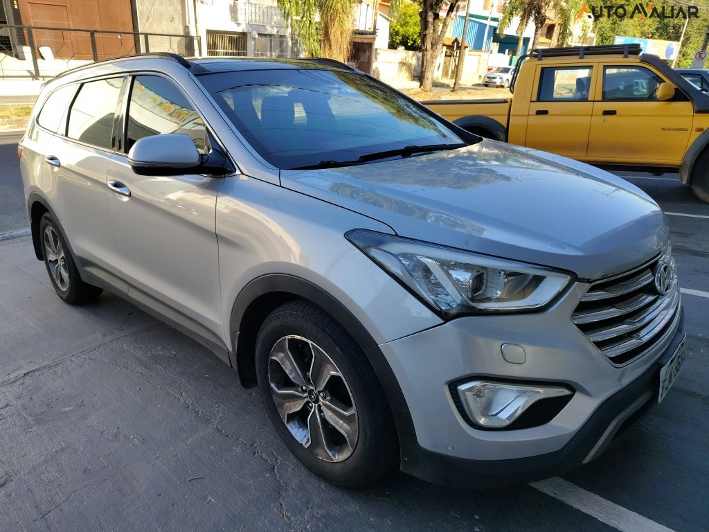 HYUNDAI GRAND SANTA FE 3.3 MPFI V6 4WD GASOLINA 4P AUTOMATICO