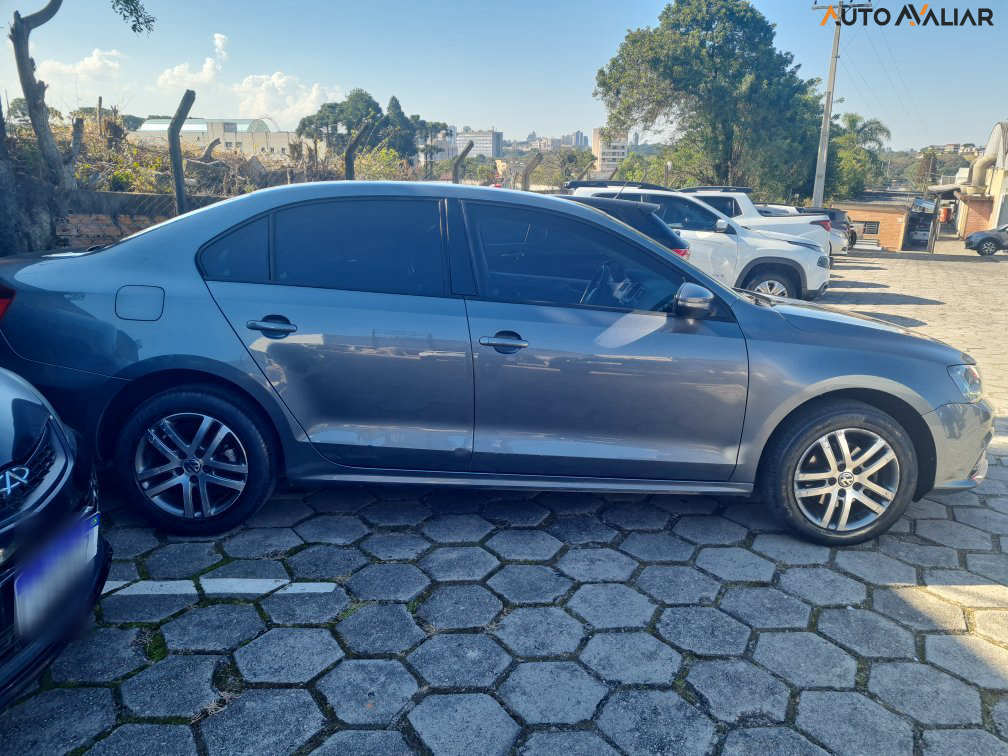 VOLKSWAGEN JETTA 1.4 16V TSI COMFORTLINE GASOLINA 4P TIPTRONIC