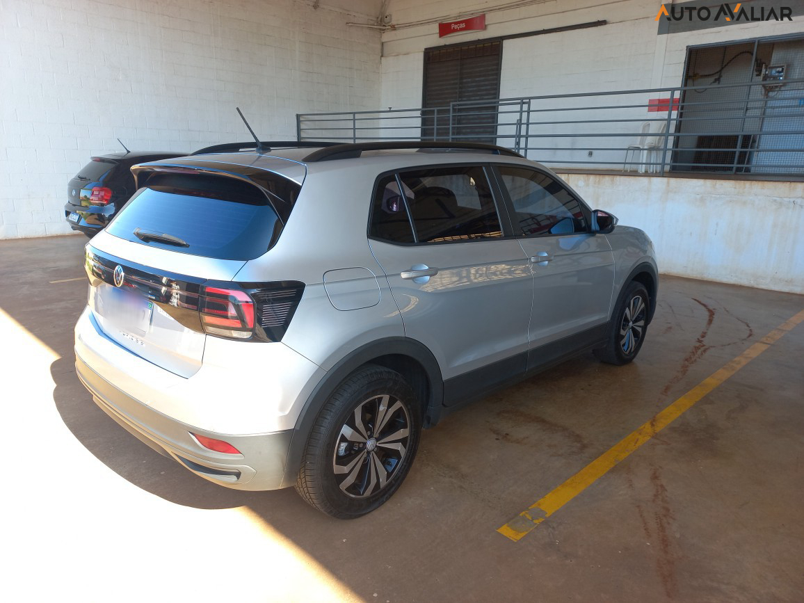 VOLKSWAGEN T-CROSS 1.0 200 TSI TOTAL FLEX SENSE AUTOMÁTICO