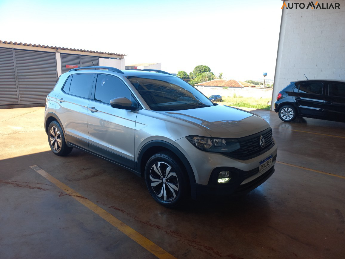 VOLKSWAGEN T-CROSS 1.0 200 TSI TOTAL FLEX SENSE AUTOMÁTICO