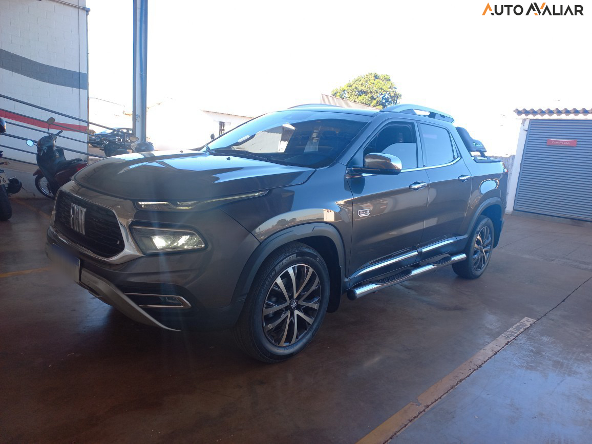 FIAT TORO 2.0 16V TURBO DIESEL RANCH 4WD AT9