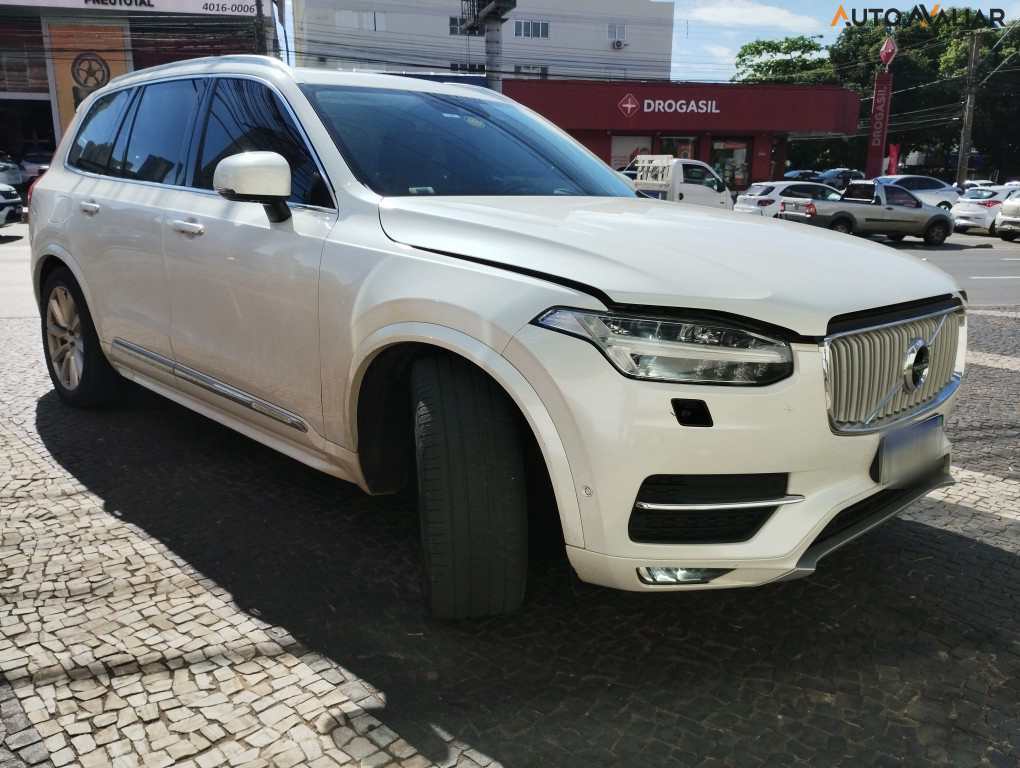 VOLVO XC90 2.0 D5 DIESEL INSCRIPTION AWD GEARTRONIC