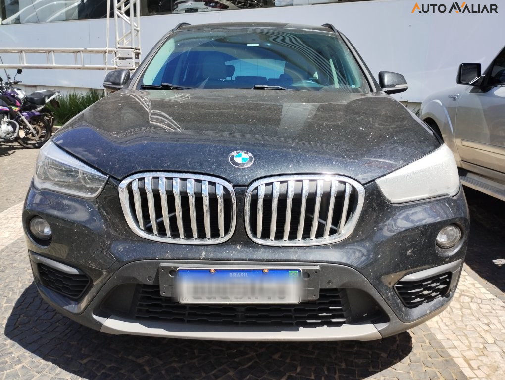 BMW X1 2.0 16V TURBO ACTIVEFLEX SDRIVE20I 4P AUTOMATICO