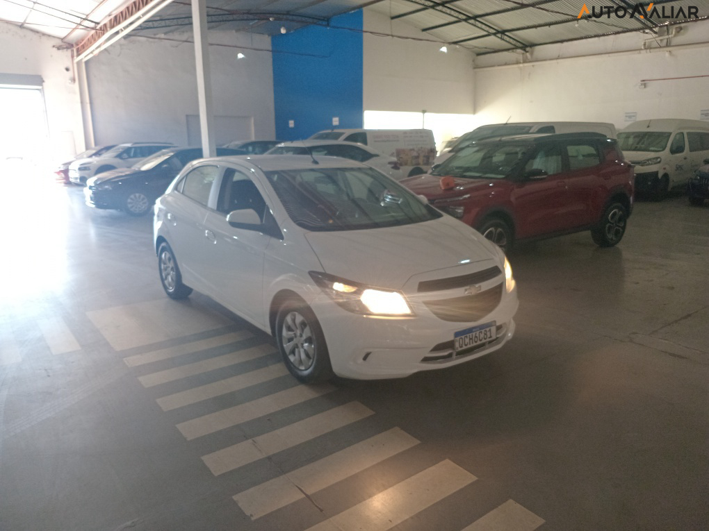 CHEVROLET ONIX 1.0 MPFI JOY 8V FLEX 4P MANUAL