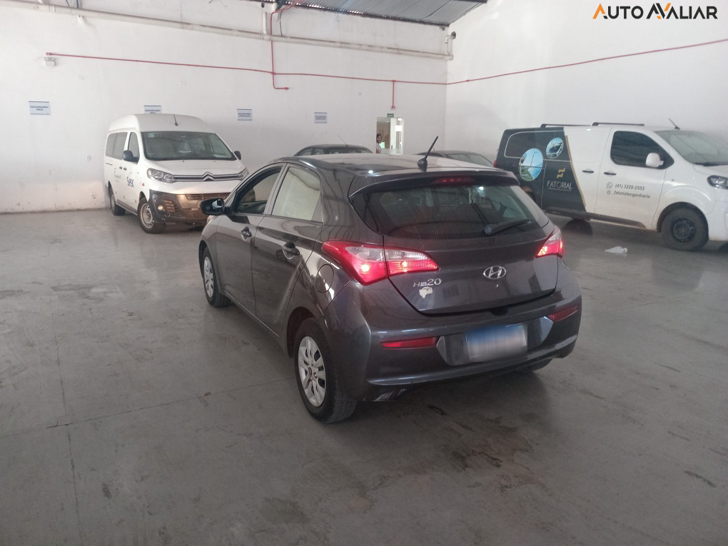 HYUNDAI HB20 1.0 COMFORT PLUS 12V FLEX 4P MANUAL