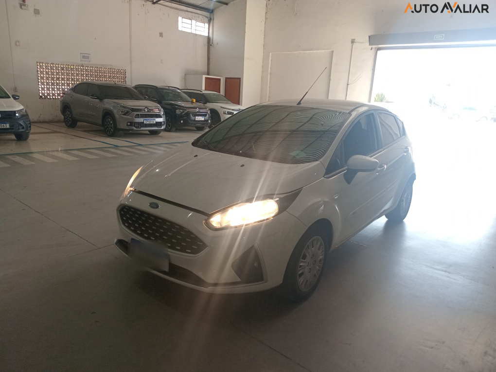 FORD FIESTA 1.6 SE HATCH 16V FLEX 4P MANUAL