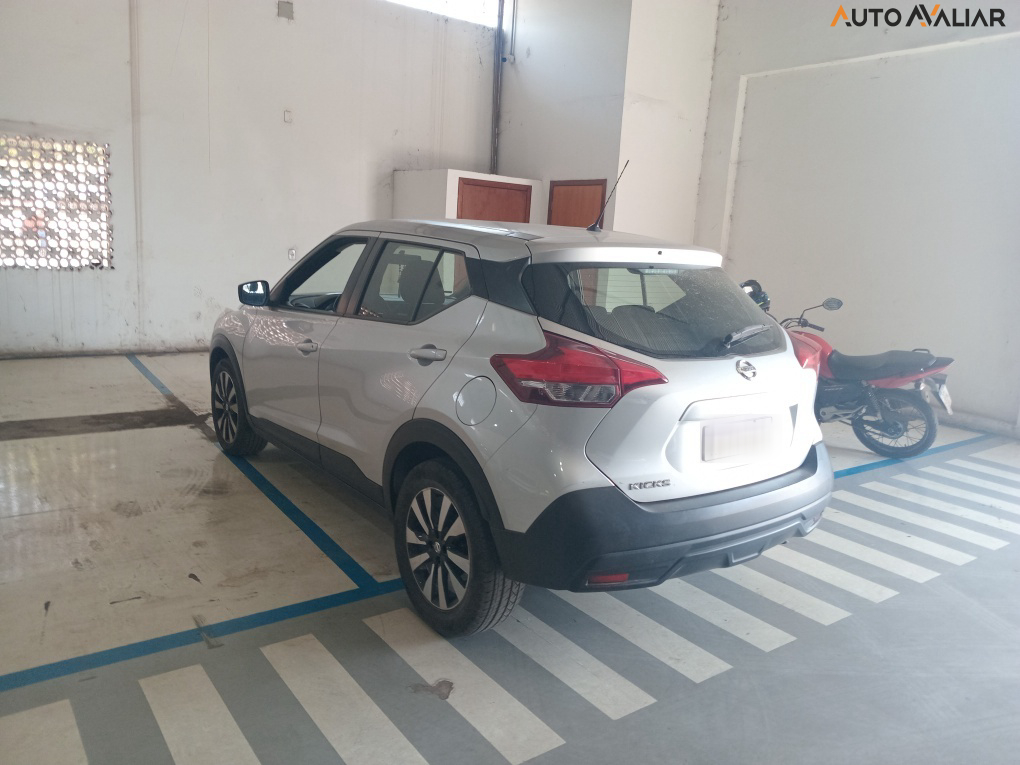 NISSAN KICKS 1.6 16V FLEXSTART ACTIVE XTRONIC