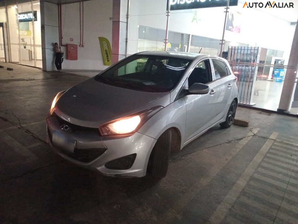 HYUNDAI HB20 1.0 COMFORT 12V FLEX 4P MANUAL
