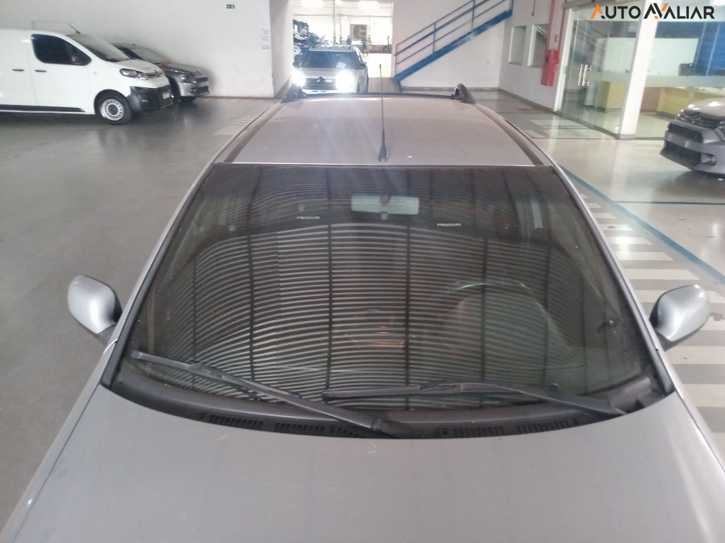 FIAT STRADA 1.4 MPI FREEDOM CD 8V FLEX 3P MANUAL