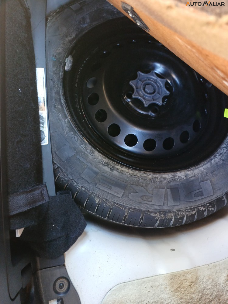 HYUNDAI HB20X 1.6 16V PREMIUM FLEX 4P AUTOMATICO