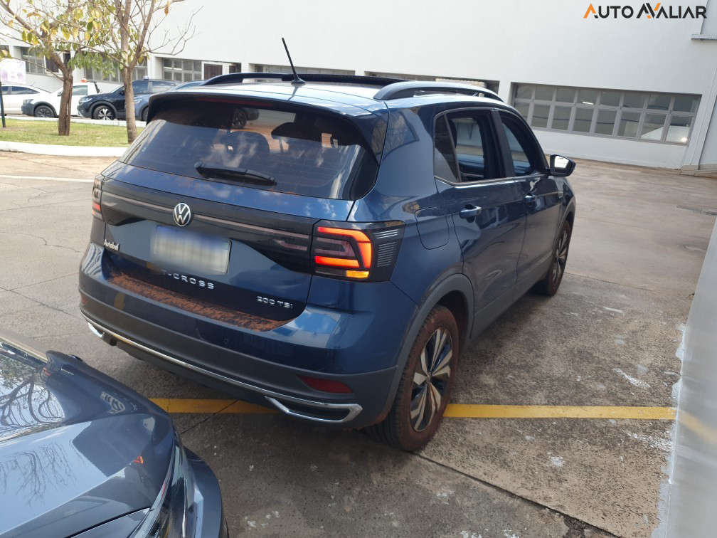 VOLKSWAGEN T-CROSS 1.0 200 TSI TOTAL FLEX COMFORTLINE AUTOMÁTICO