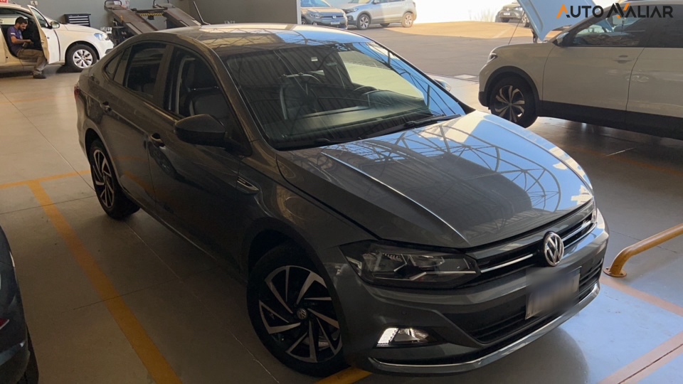 VOLKSWAGEN VIRTUS 1.0 200 TSI HIGHLINE AUTOMÁTICO