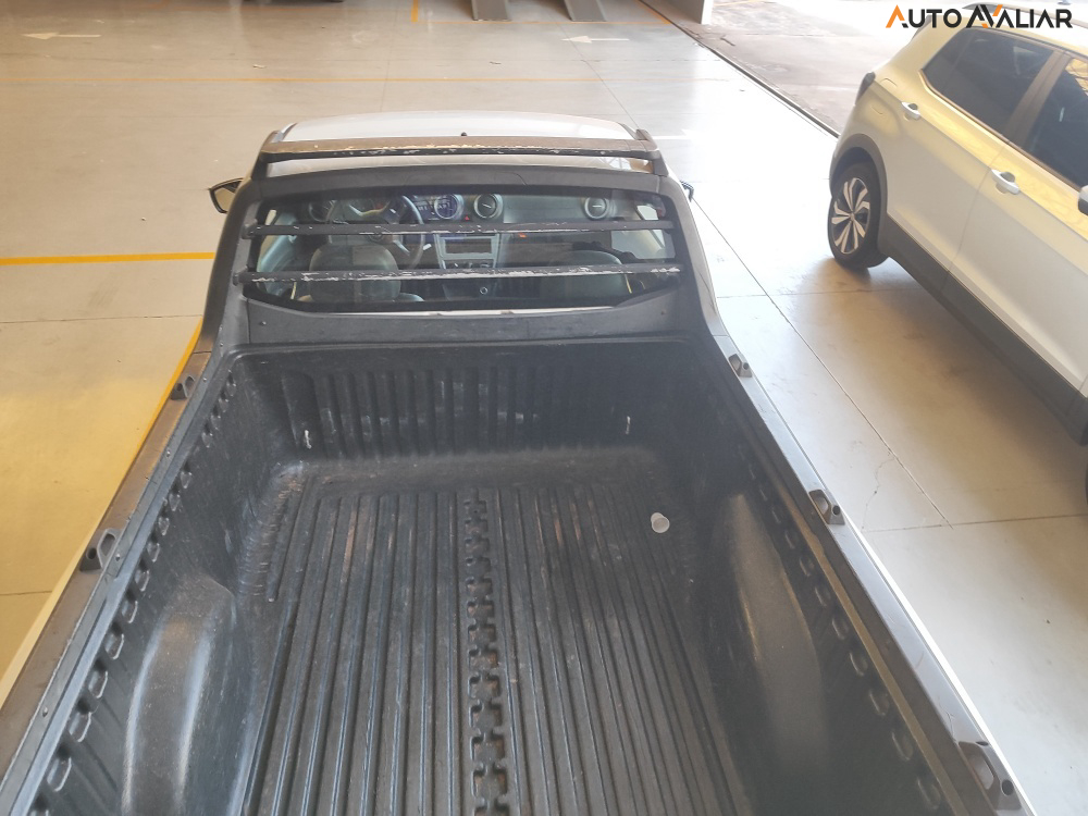 VOLKSWAGEN SAVEIRO 1.6 MI TRENDLINE CS 8V FLEX 2P MANUAL