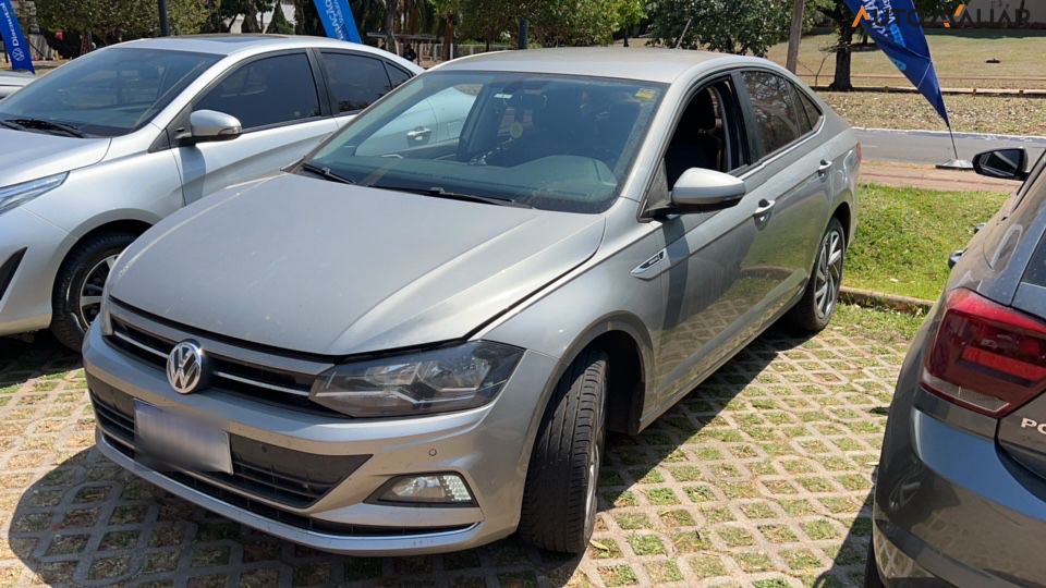 VOLKSWAGEN VIRTUS 1.0 200 TSI HIGHLINE AUTOMATICO