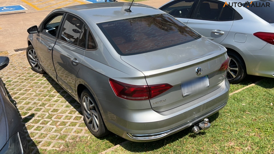 VOLKSWAGEN VIRTUS 1.0 200 TSI HIGHLINE AUTOMATICO