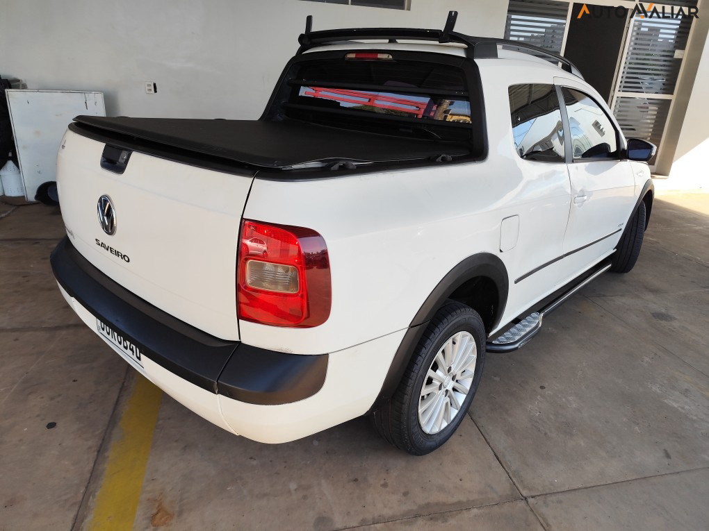VOLKSWAGEN SAVEIRO 1.6 MI HIGHLINE CD 8V FLEX 2P MANUAL