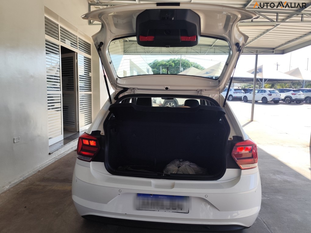 VOLKSWAGEN POLO 1.0 200 TSI COMFORTLINE AUTOMATICO