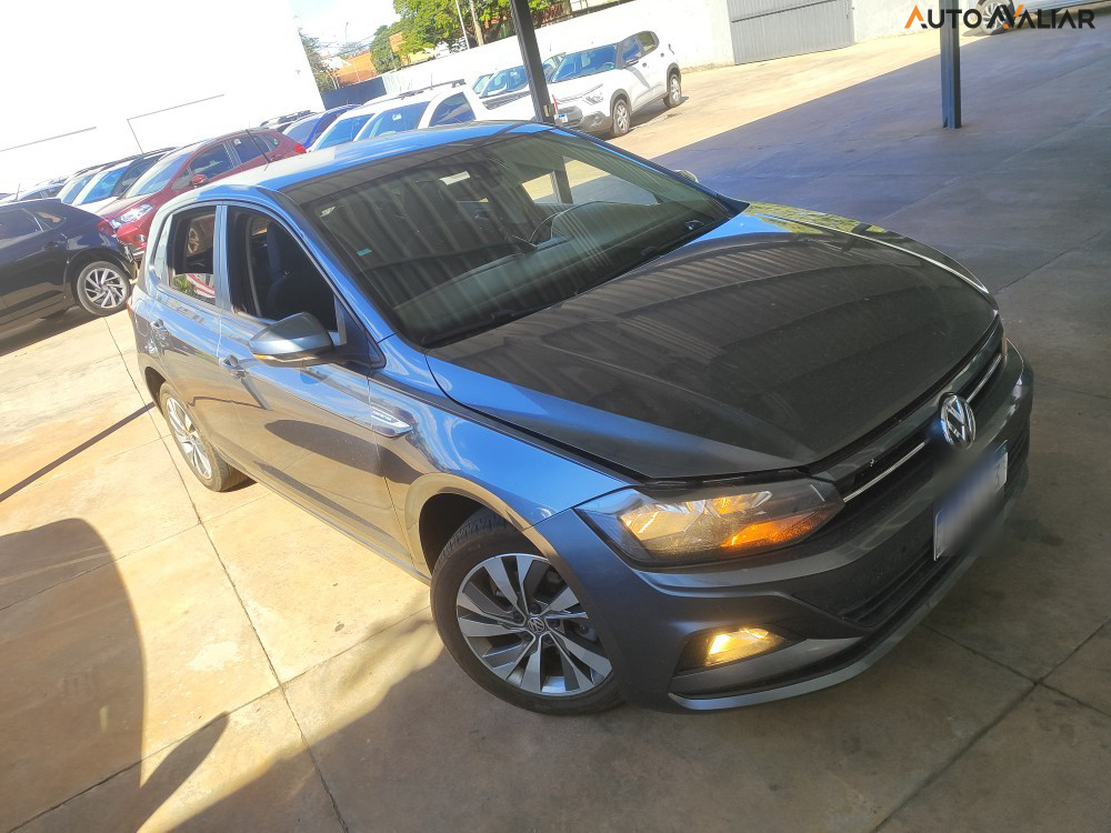 VOLKSWAGEN POLO 1.0 200 TSI COMFORTLINE AUTOMATICO