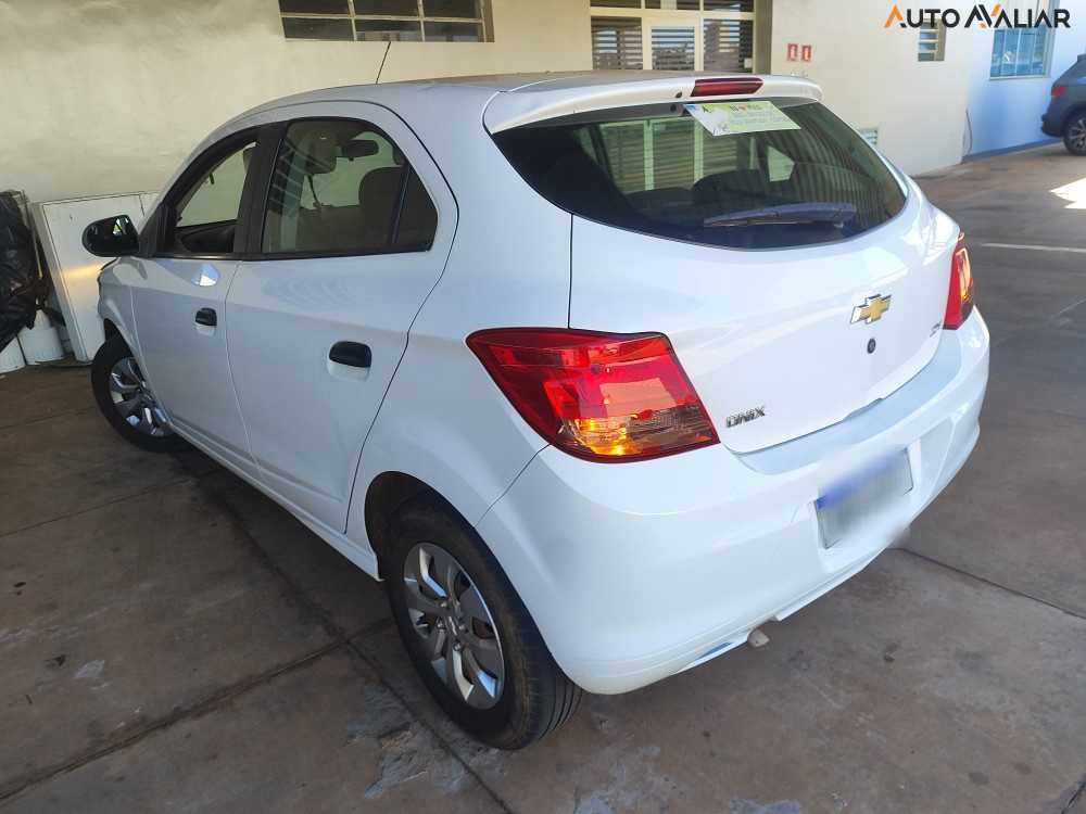 CHEVROLET ONIX 1.0 MPFI JOY 8V FLEX 4P MANUAL