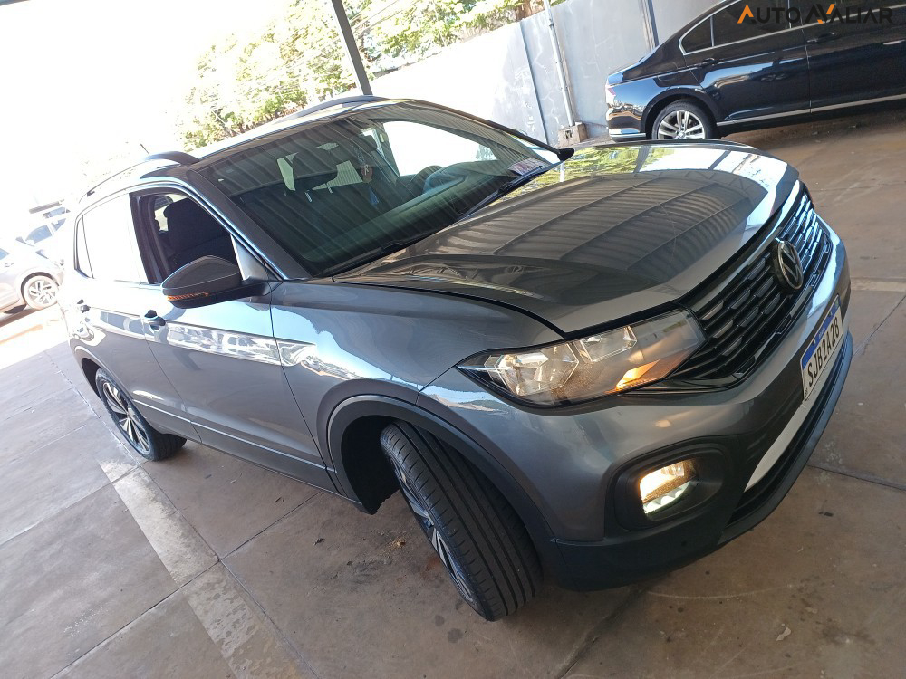 VOLKSWAGEN T-CROSS 1.0 200 TSI TOTAL FLEX AUTOMÁTICO