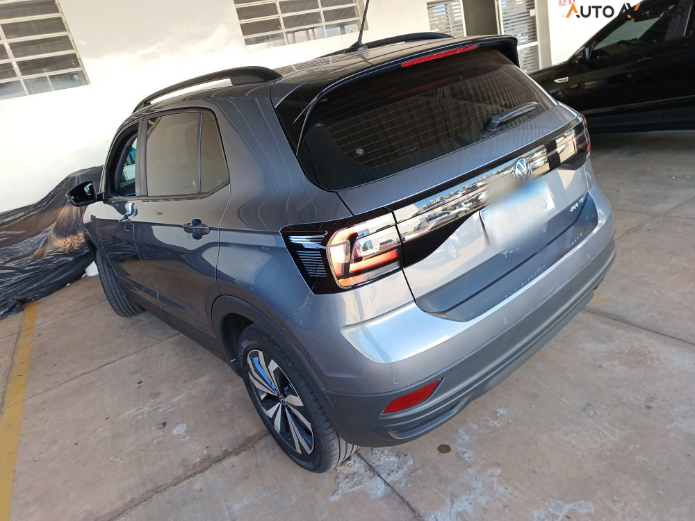 VOLKSWAGEN T-CROSS 1.0 200 TSI TOTAL FLEX AUTOMÁTICO