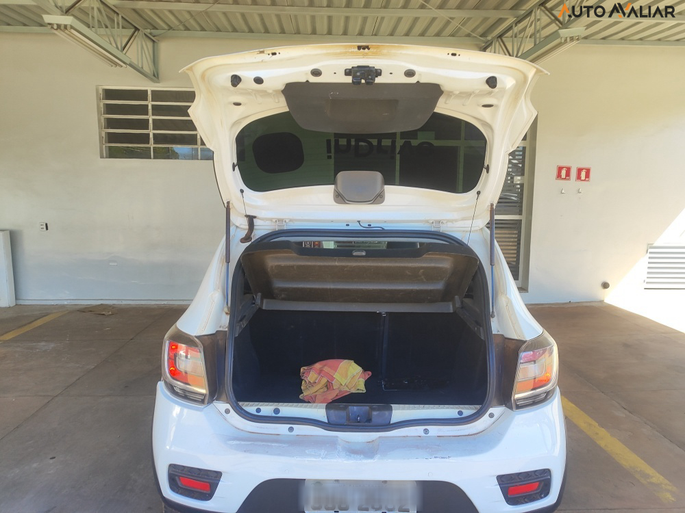 RENAULT SANDERO 1.6 STEPWAY 8V FLEX 4P MANUAL