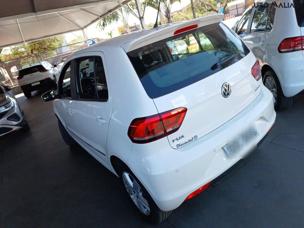 VOLKSWAGEN FOX 1.6 MI HIGHLINE 8V FLEX 4P AUTOMATIZADO