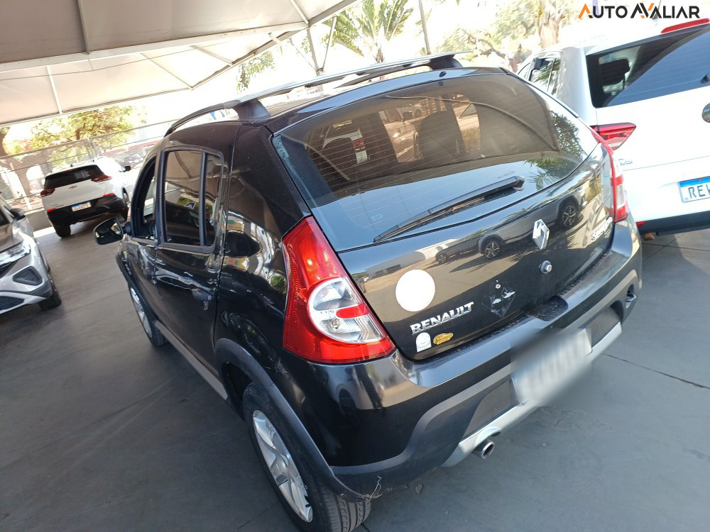 RENAULT SANDERO 1.6 STEPWAY 16V FLEX 4P MANUAL